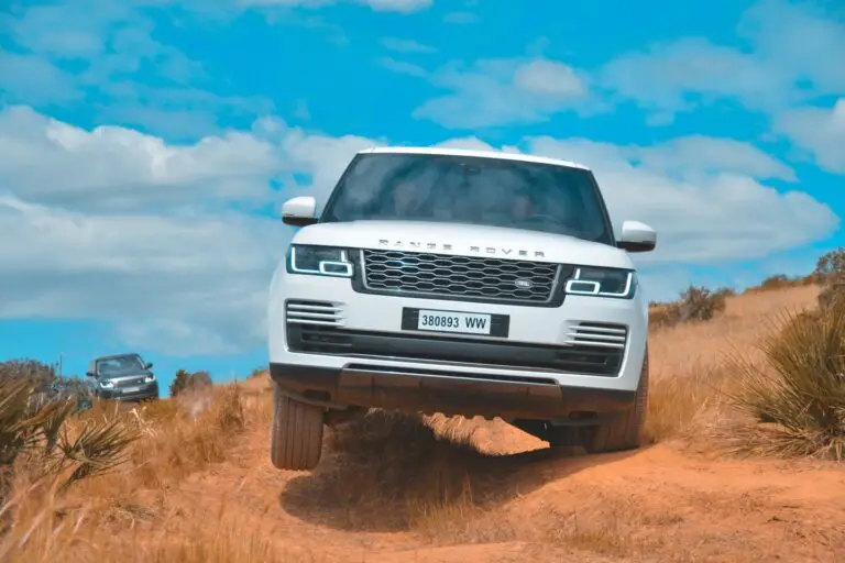 De ongeëvenaarde luxe en prestaties van de Land Rover Range Rover