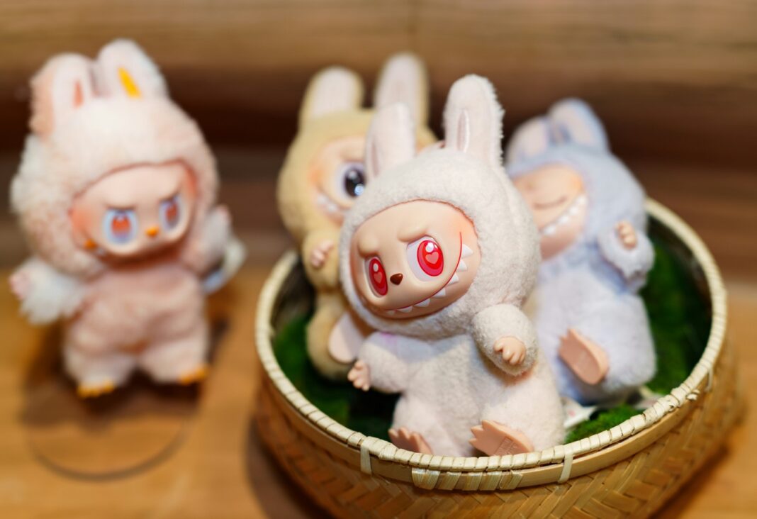 Waar koop je de échte Labubu knuffels in Nederland? Echte Labubu kopen